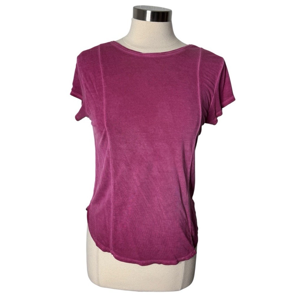 Anthropologie‎ Lilka Lace Up Back Berry T-Shirt Women's Small
